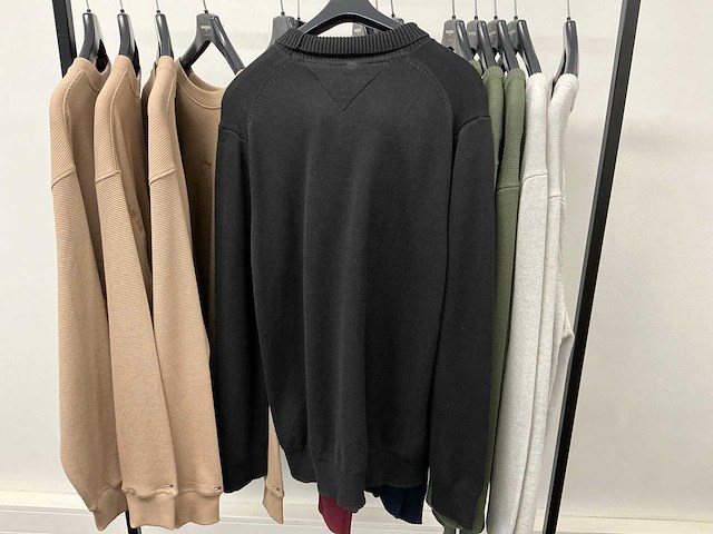 Partij diverse tommy jeans heren truien (15x) - afbeelding 4 van  20
