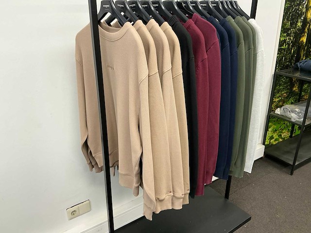 Partij diverse tommy jeans heren truien (15x) - afbeelding 1 van  20