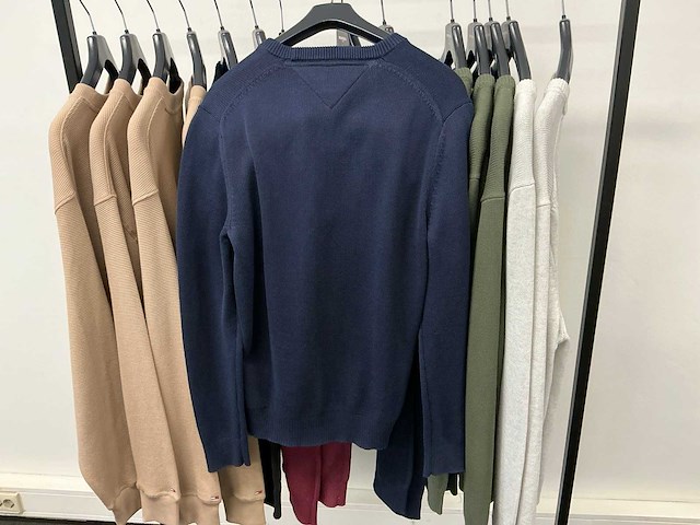 Partij diverse tommy jeans heren truien (15x) - afbeelding 19 van  20