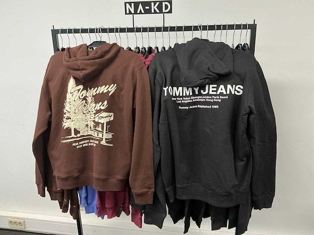 Partij diverse tommy jeans heren truien (30x) - afbeelding 4 van  9