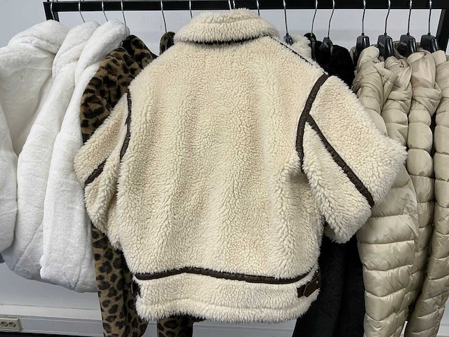Partij diverse tommy jeans & tiffosi dames jassen (16x) - afbeelding 27 van  28