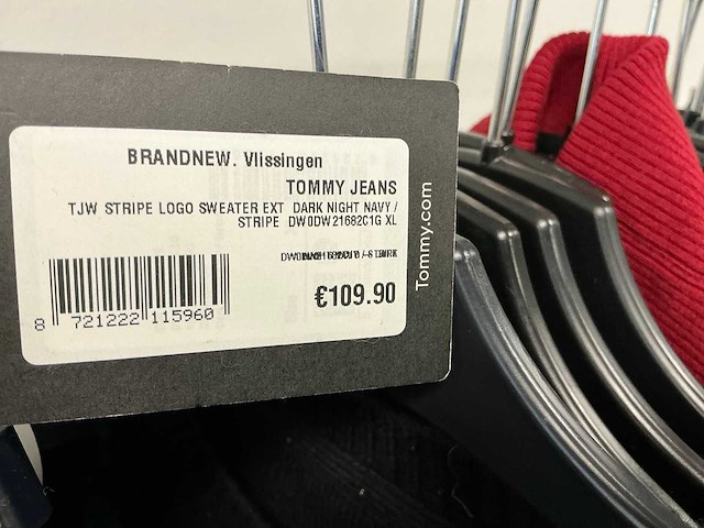 Partij diverse tommy jeans/calvin klein dames truien (51x) - afbeelding 19 van  31