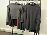 Partij diverse tommy jeans/calvin klein dames truien (51x) - afbeelding 26 van  31