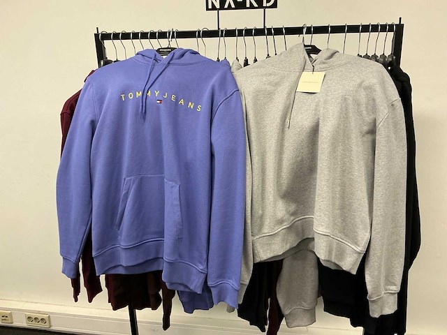 Partij diverse tommyjeans/calvinklein/lyle&scott/purepath heren hoodies (30x) - afbeelding 19 van  21