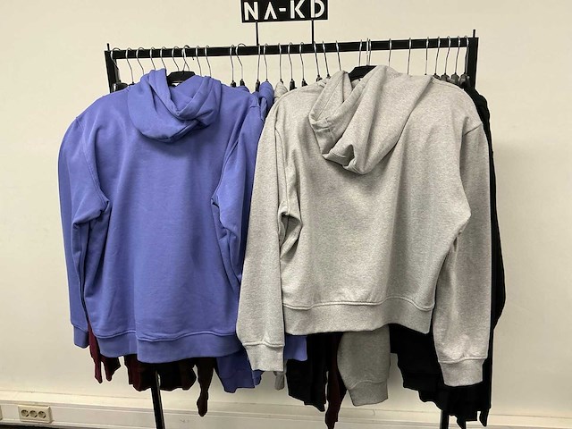 Partij diverse tommyjeans/calvinklein/lyle&scott/purepath heren hoodies (30x) - afbeelding 20 van  21
