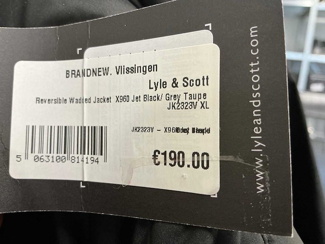 Partij diverse tommyjeans/calvinklein/lyle&scott/purepath heren jassen/bodywarmers (21x) - afbeelding 10 van  26