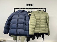 Partij diverse tommyjeans/calvinklein/lyle&scott/purepath heren jassen/bodywarmers (21x) - afbeelding 20 van  26