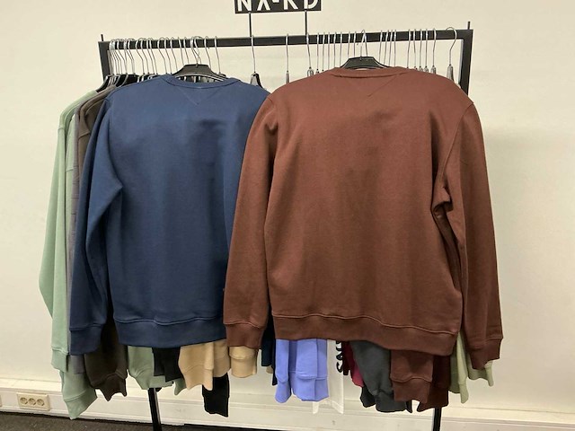 Partij diverse tommyjeans/calvinklein/purepath/lyle&scott heren truien (44x) - afbeelding 3 van  29