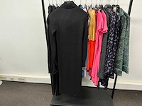 Partij diverse tommyjeans/hugoboss/calvinkleinjeans/armaniexchange/scotch&soda dames jurken (21x) - afbeelding 19 van  24