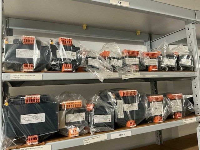 Partij diverse trafo transformatoren (14x) - afbeelding 1 van  10