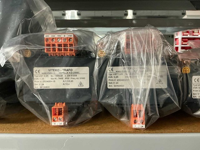 Partij diverse trafo transformatoren (15x) - afbeelding 12 van  12