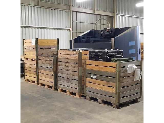 Partij diverse transportkisten - afbeelding 1 van  7