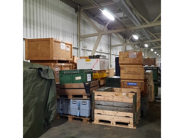 Partij diverse transportkisten - afbeelding 1 van  11