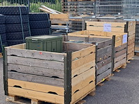 Partij diverse transportkisten