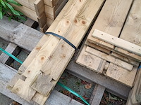 Partij diverse tuinhout producten en tuinhout - afbeelding 7 van  11
