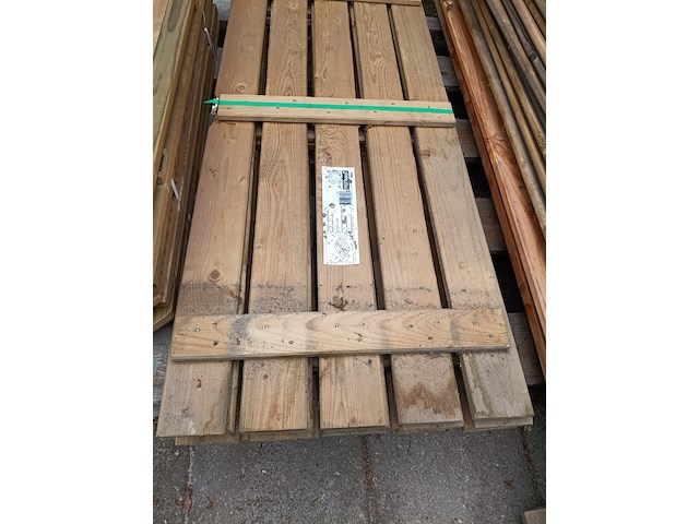 Partij diverse tuinhout producten en tuinhout - afbeelding 10 van  11