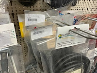 Partij diverse tv kabels en antennes - afbeelding 2 van  16