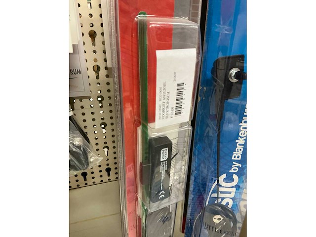 Partij diverse tv kabels en antennes - afbeelding 6 van  16