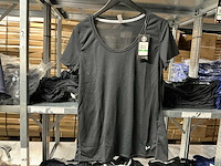 Partij diverse under armour dames t-shirts (113x) - afbeelding 5 van  9