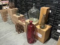 Partij diverse vazen (80x) - afbeelding 1 van  12