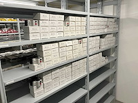 Partij diverse velectric motor protection switches/auxilairy contact (173x) - afbeelding 1 van  18