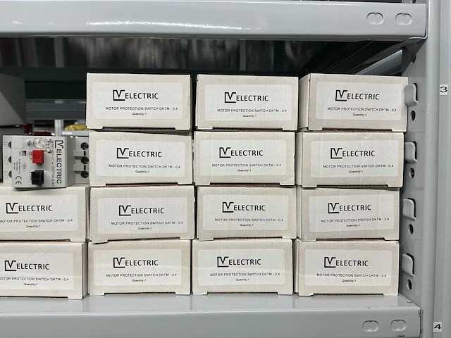 Partij diverse velectric motor protection switches/auxilairy contact (173x) - afbeelding 13 van  18