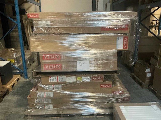 Partij diverse velux dakraam onderdelen - afbeelding 2 van  16