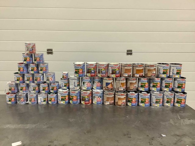 Partij diverse verf (68x) - afbeelding 1 van  8