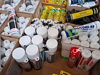 Partij diverse verfbenodigdheden - afbeelding 13 van  41
