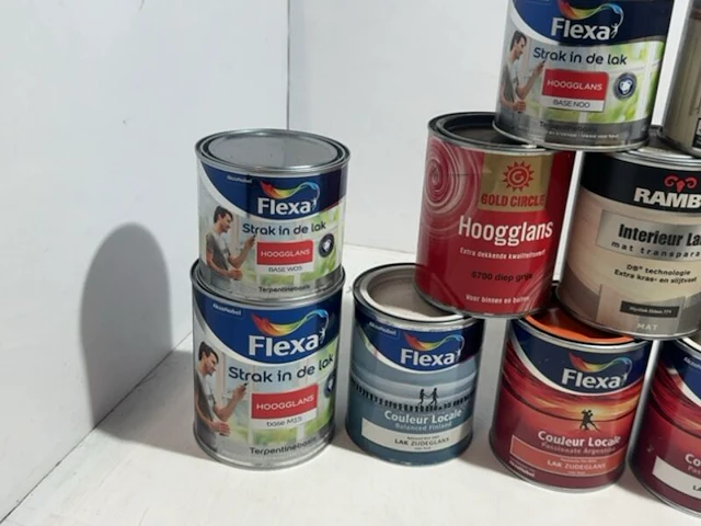 Partij diverse verfproducten - afbeelding 2 van  4