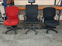 Partij diverse vergader - en kantinestoelen - afbeelding 11 van  19