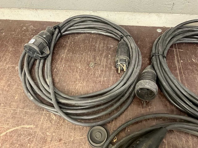 Partij diverse verlengkabels (5x) - afbeelding 5 van  7