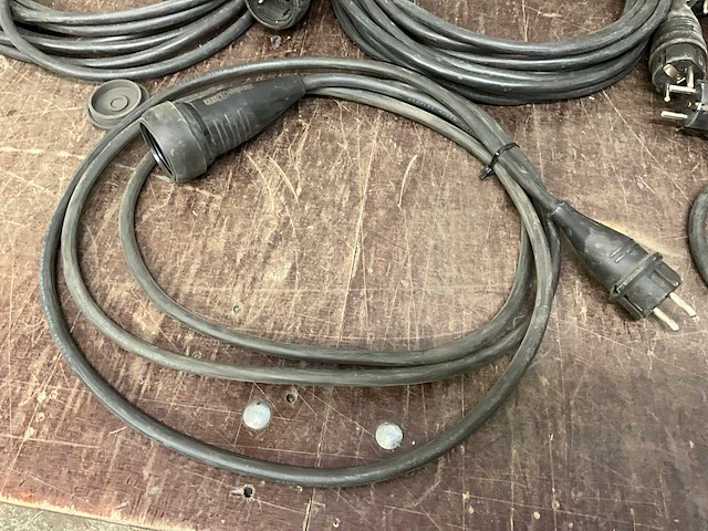 Partij diverse verlengkabels (5x) - afbeelding 6 van  7