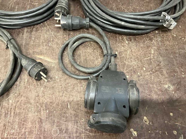 Partij diverse verlengkabels (5x) - afbeelding 7 van  7