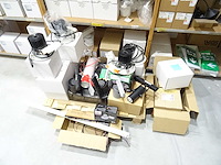 Partij diverse verlichting en onderdelen - afbeelding 12 van  45