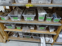 Partij diverse verlichting en onderdelen - afbeelding 19 van  45