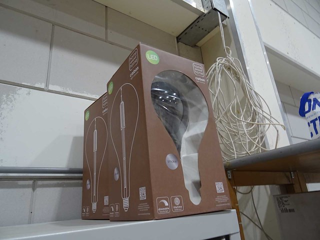 Partij diverse verlichting en onderdelen - afbeelding 37 van  45