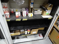 Partij diverse verlichting en onderdelen - afbeelding 38 van  45