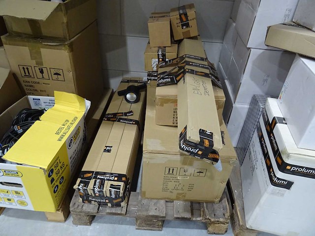 Partij diverse verlichting en onderdelen - afbeelding 40 van  45