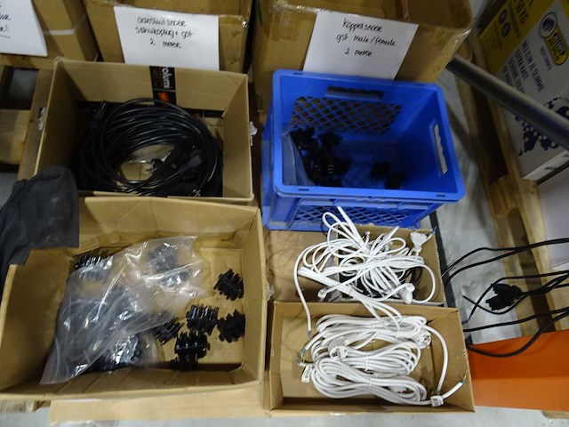 Partij diverse verlichting en onderdelen - afbeelding 44 van  45