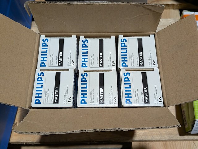 Partij diverse verlichting, o.a. sylvania, osram en philips - afbeelding 4 van  25