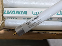 Partij diverse verlichting, o.a. sylvania, osram en philips - afbeelding 11 van  25