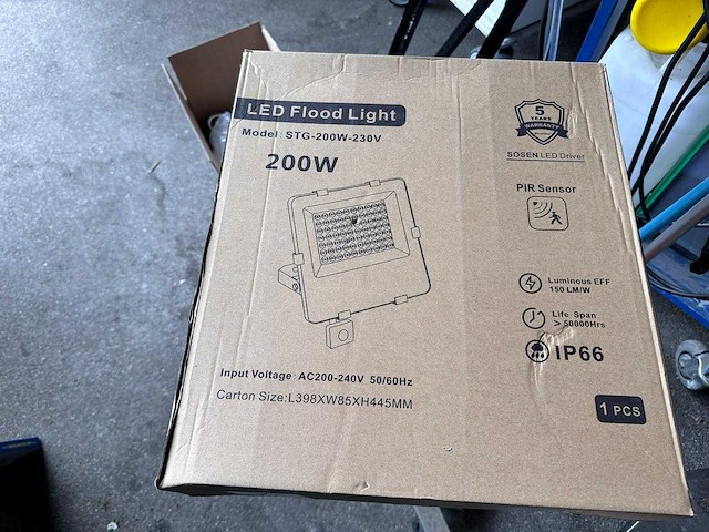 Partij diverse verlichting - afbeelding 20 van  42