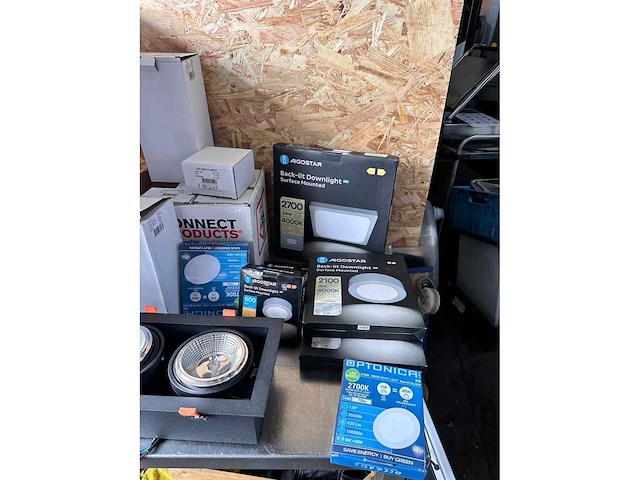 Partij diverse verlichting - afbeelding 29 van  42