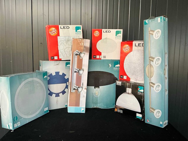 Partij diverse verlichting - afbeelding 1 van  15