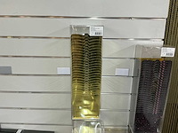 Partij diverse verpakkingsmateriaal o.a bonbon doosjes, zakjes, strikken etc (120x) - afbeelding 13 van  29