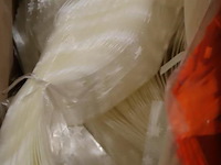 Partij diverse verpakkingsmaterialen o.a. lintjes & taartonderzetters - afbeelding 6 van  8