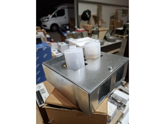 Partij diverse verwarmingsdelen - afbeelding 3 van  12