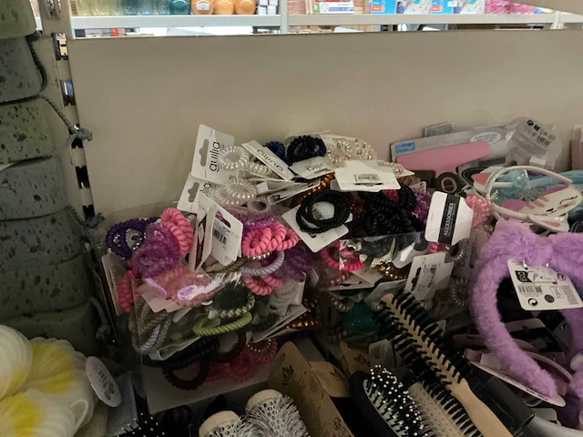 Partij diverse verzorgings items (292x) - afbeelding 6 van  9