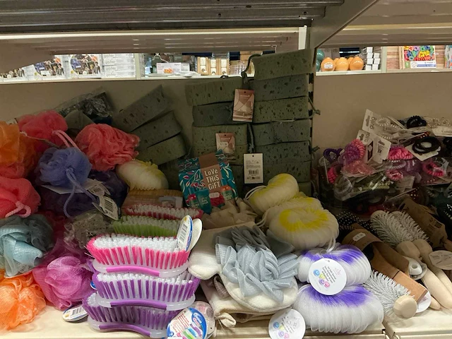 Partij diverse verzorgings items (292x) - afbeelding 8 van  9